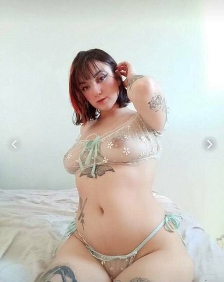 Crixq sex actress images