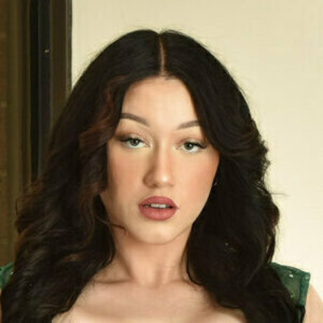 ian exposed erotic actress image