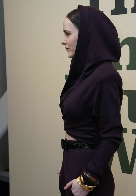 Rachel Brosnahan top pornstar images