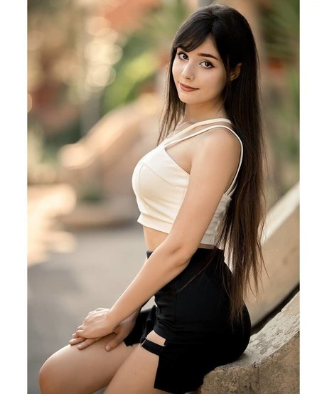 japanese schoolgirl onlyfans sexy nude galleries