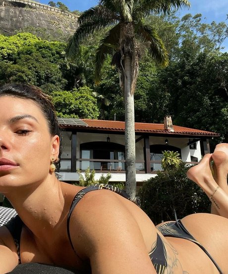 Isis Valverde porn actress photos