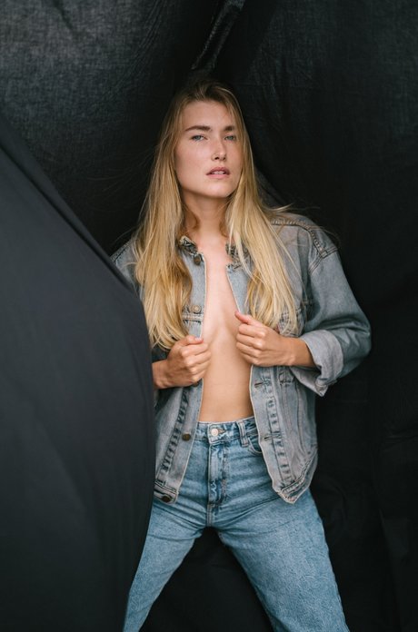 money onlyfans sexy xxx photo