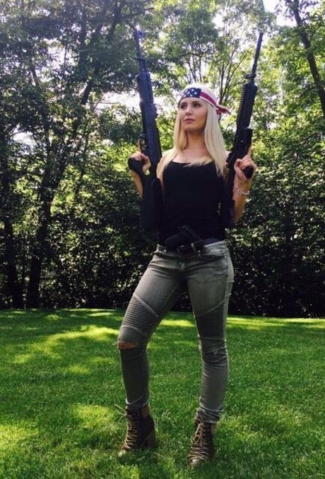 Lauren Southern star erotic pictures