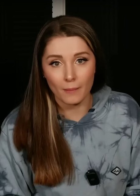 Lauren Southern pornstar nude images