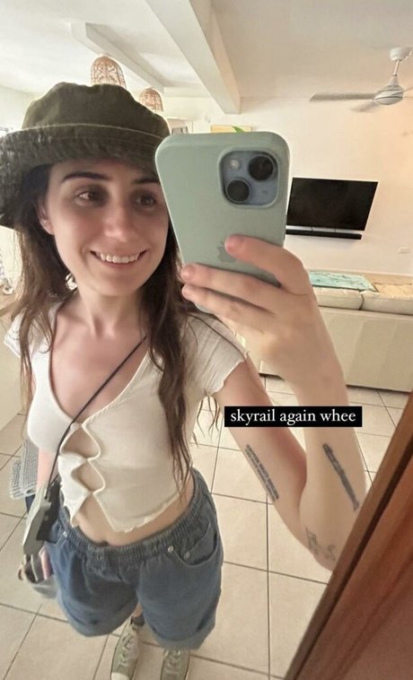 Doddleoddle pornstar adult picture