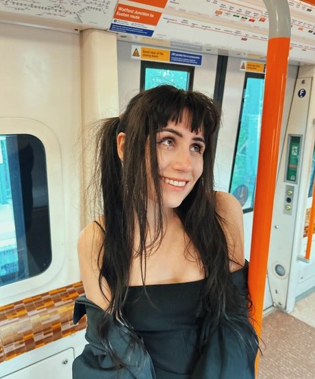 Doddleoddle pornstar picture