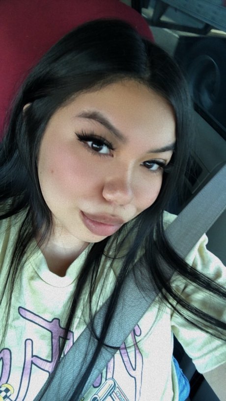 Lexi Luna model beautiful pics