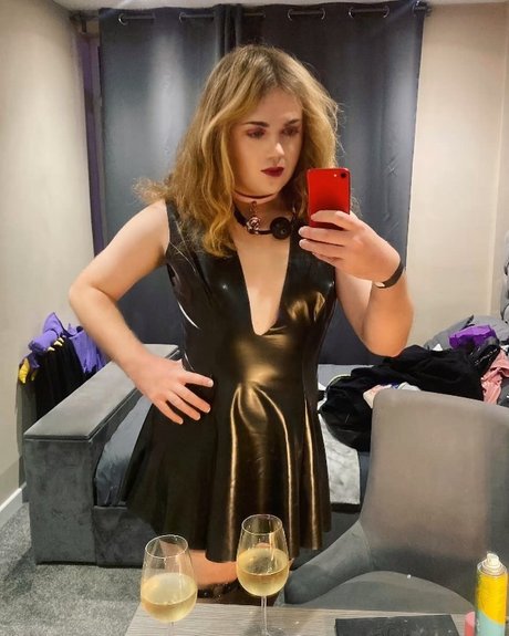 streamer onlyfans beautiful pictures