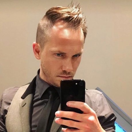 Alex FCKCLB beautiful star gallery