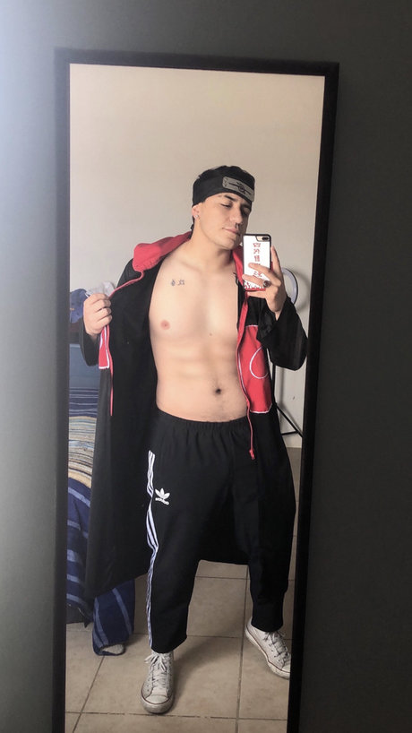 Hokage Senpai_ model sexy photo