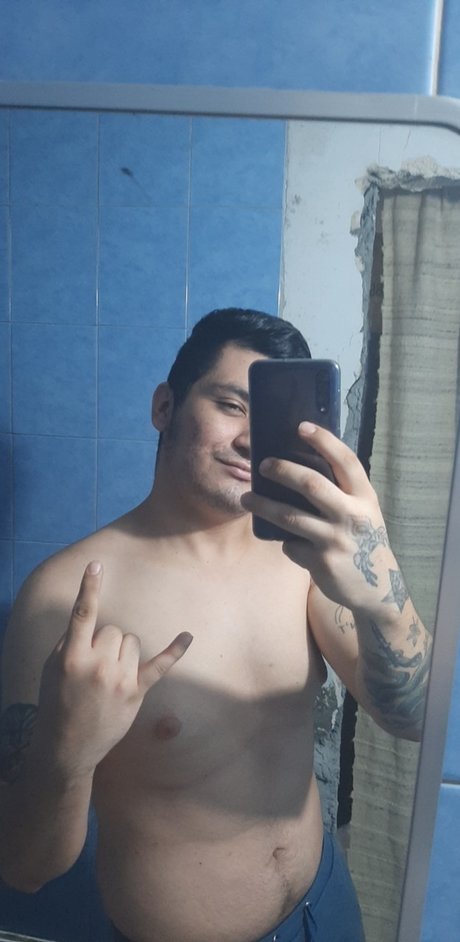 Leonel Espinosa naked model pic