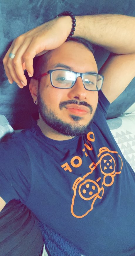 Juancho nude star img