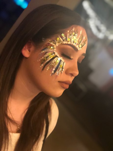 Cailei perfect model pictures