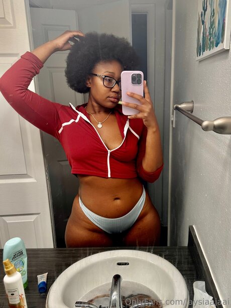 Miss Laysia Jai pornstar hd galleries