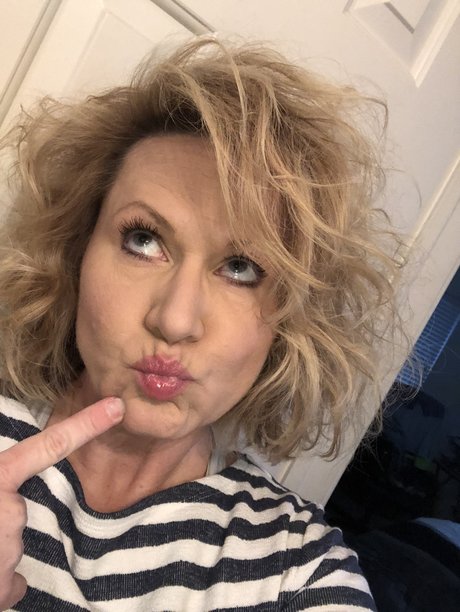 Bailey Anne xxx actress photos