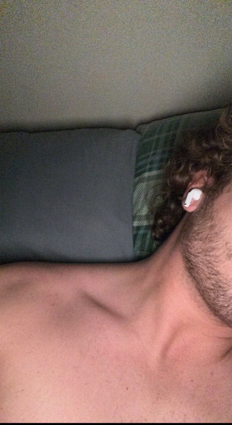 Apa yip yip hot model image