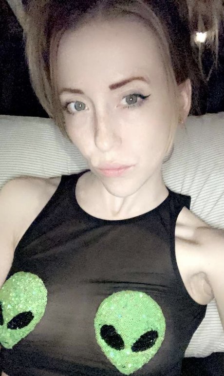 Tifa naked pornstar img