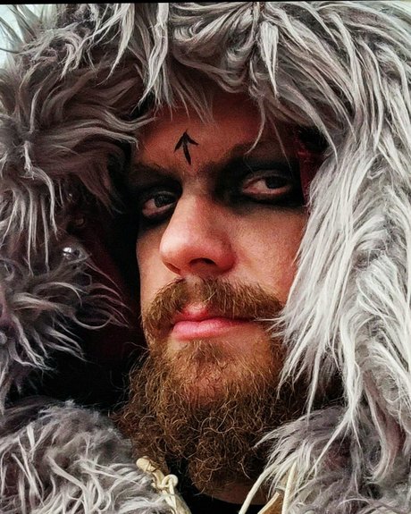 Lord Grimnir sex actress pic