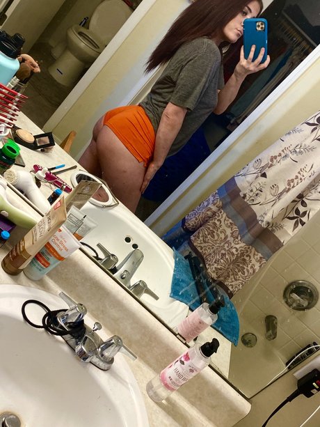 loookatmee erotic pornstar pictures