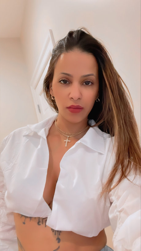 Living Soul star nude galleries