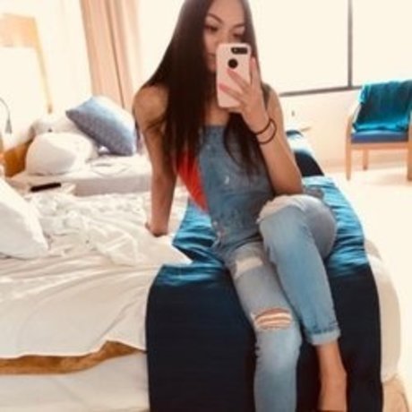 u32812307 porn star photos