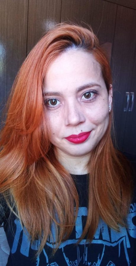 Maria Tereza naked model images