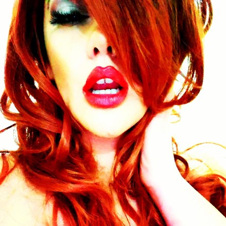 Lynseydoll star exclusive pic