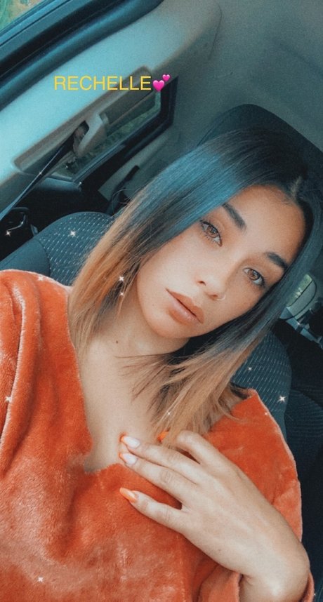 LuvMe_ erotic actress pics