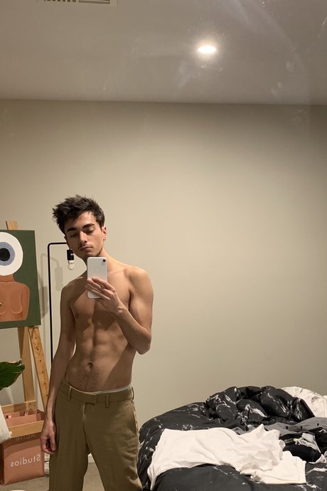 Luc hd model picture