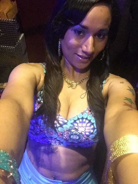 Luna Lopez adult actress photos