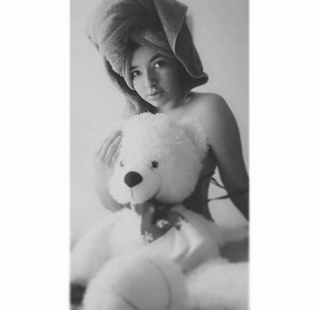 LUISA model nudes pictures