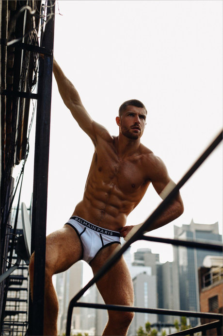 Markas Loa star photo