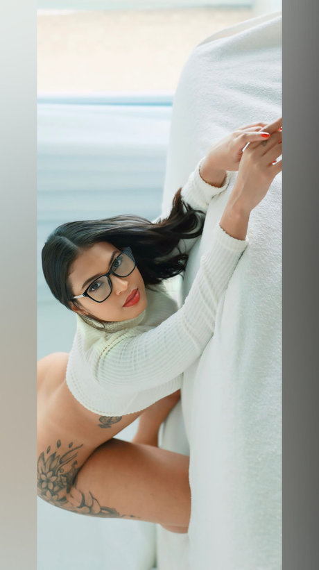 Mari baianinha_ hd pornstar picture