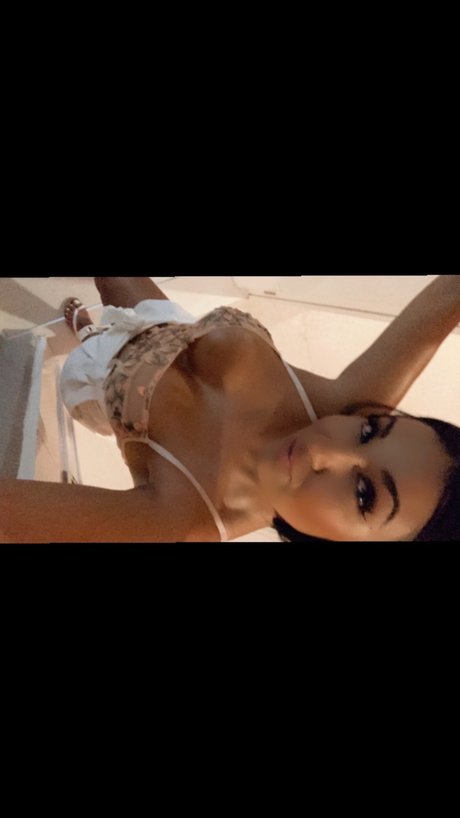 ARIELA star erotic gallery