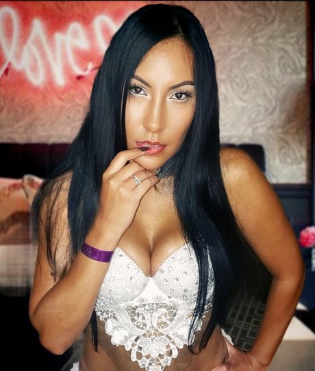 Malena Soltado star beautiful images