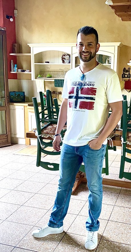 Magic S star xxx photos