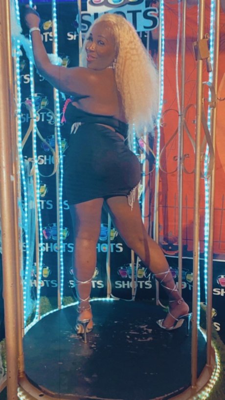 Mzj_ nudes actress photos