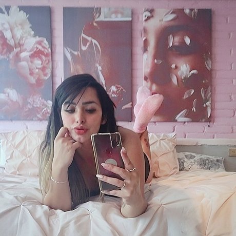 mayahazel pretty pornstar pic