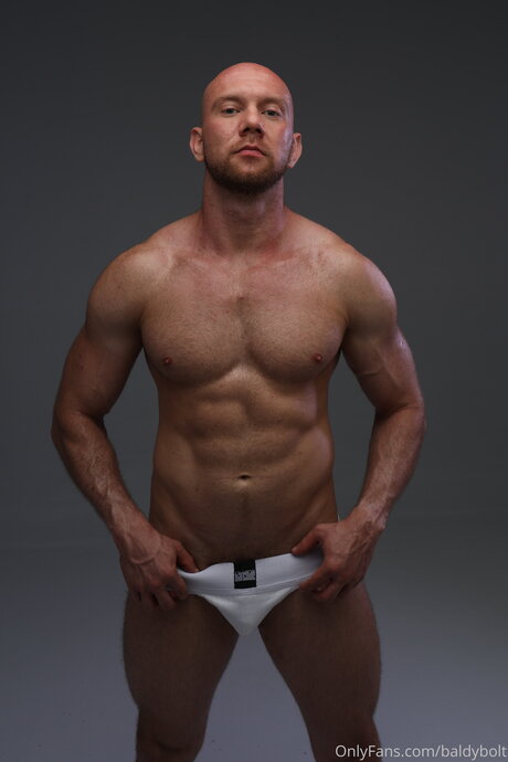 Max Zarec XXL nude model img