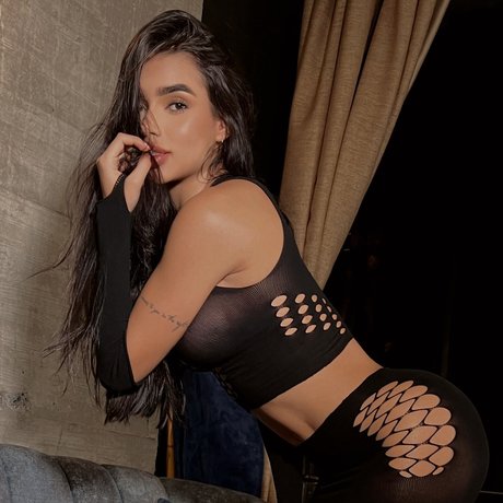 Maryely Guzm n sex model pics