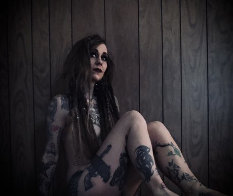 MissMeliss nude actress photos