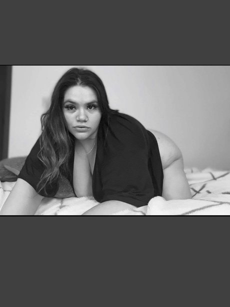 Danni Dreams pornstar perfect image