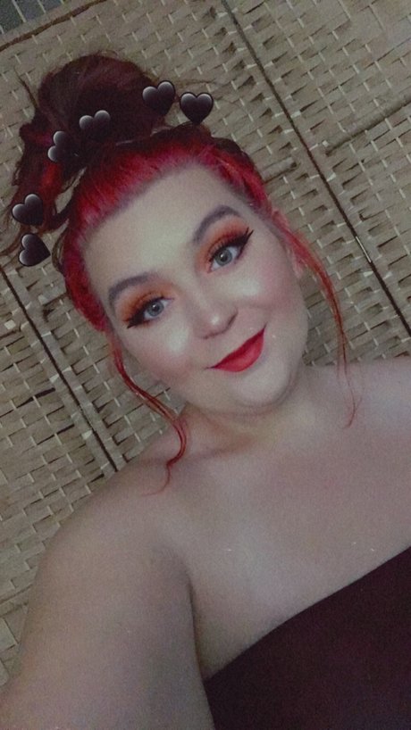 Miki Lee hd pornstar photo