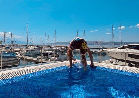 MikeAmiri244 star best gallery