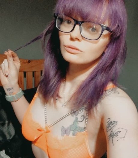 Mienna_ star sexy photo