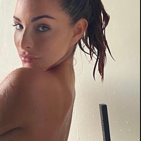 Judith Diaz model sexy pics