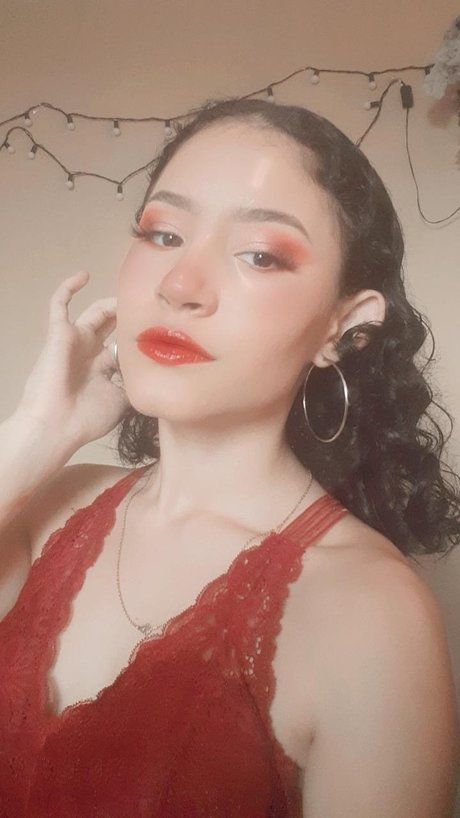 Menhelt nudes model picture