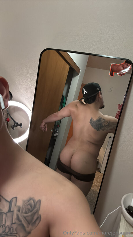 MOREJEHSUAMCO_ model nude gallery