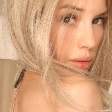 Molly Love nice model images