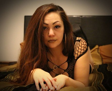 Ruca 420 model xxx pic